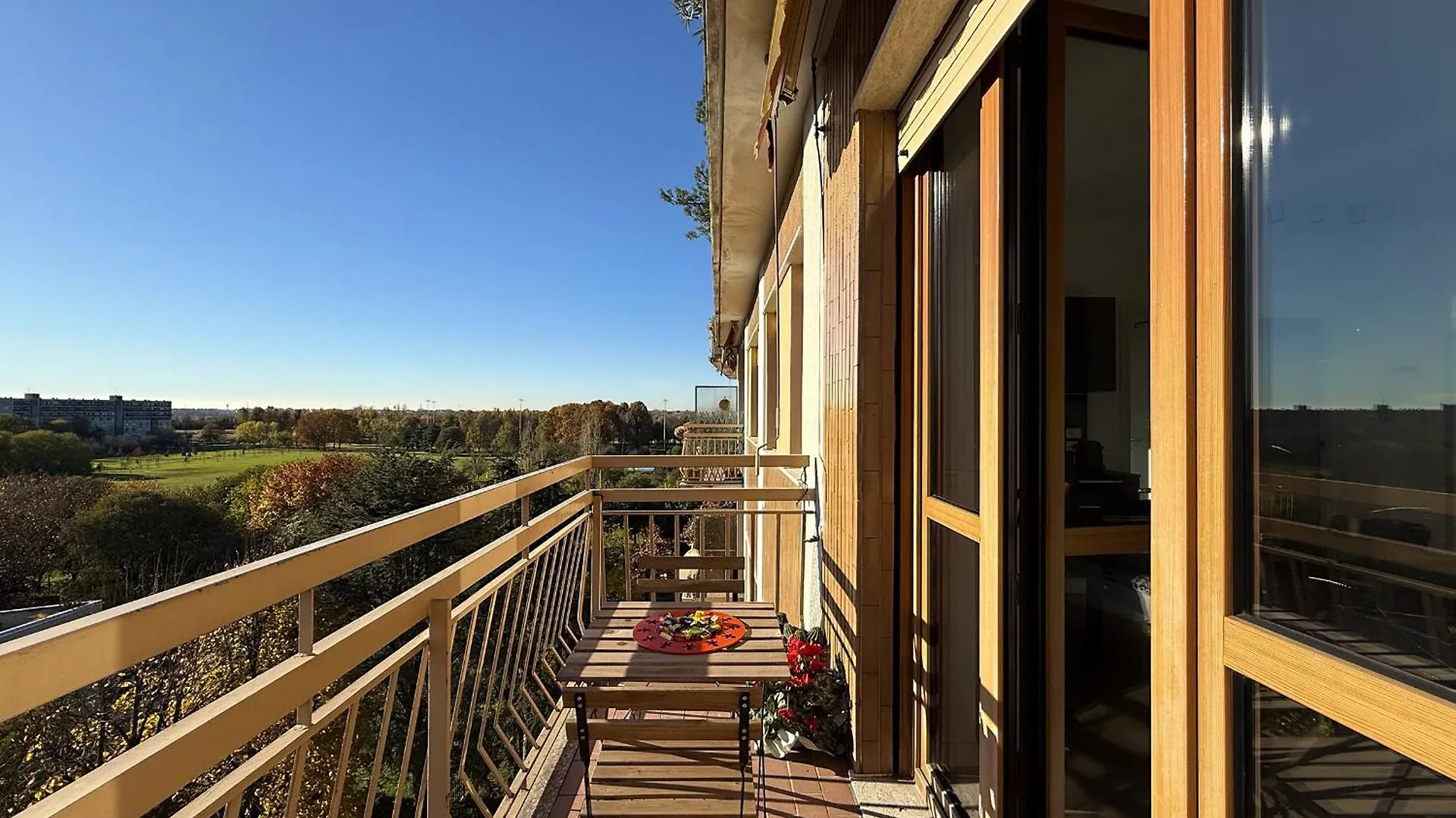 La Terrazza Vista Duomo, Piscina E Campi Da Tennis Milánó Olaszország