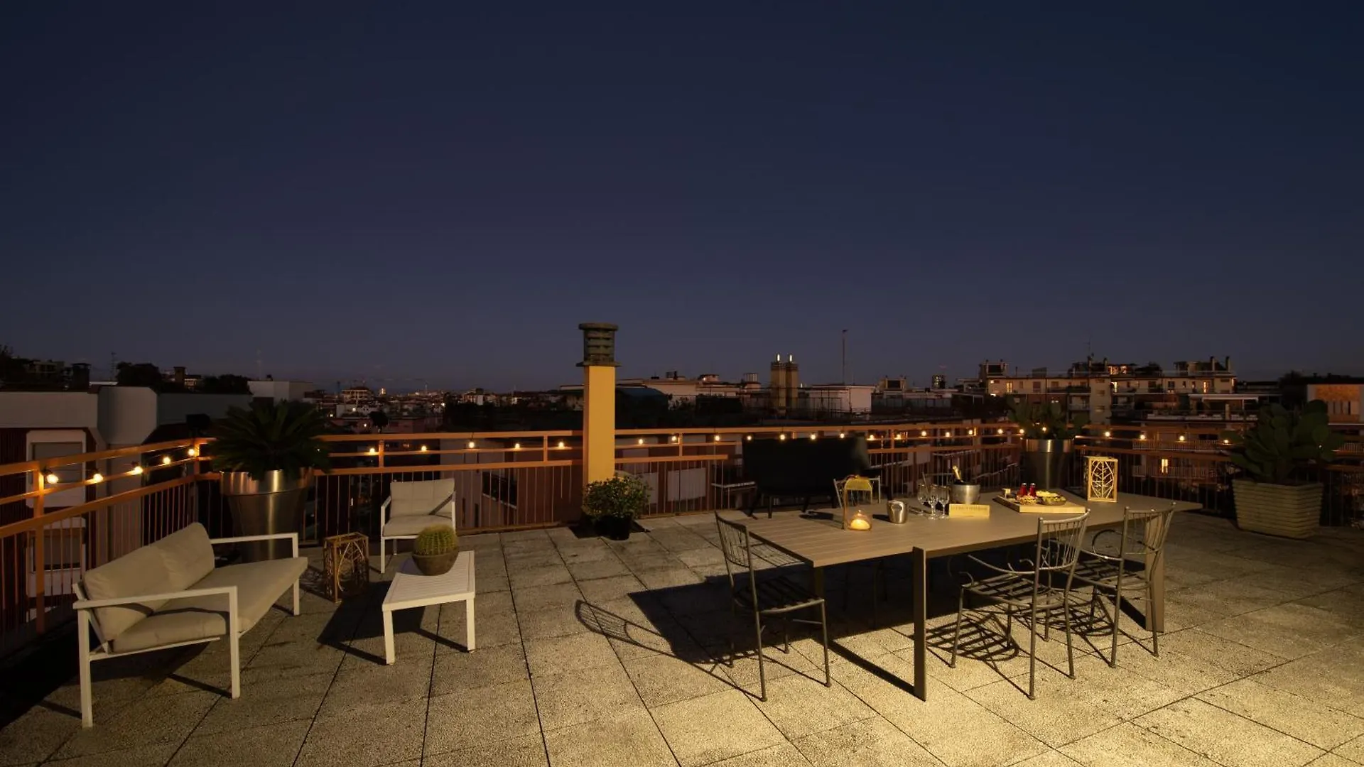 La Terrazza Vista Duomo, Piscina E Campi Da Tennis Milánó Apartman